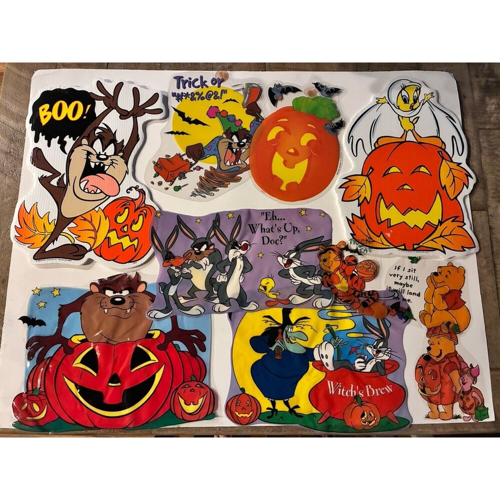 VIntage 1998 Halloween Decor-Looney Tunes Winnie the Pooh Taz Bugs Window Clings